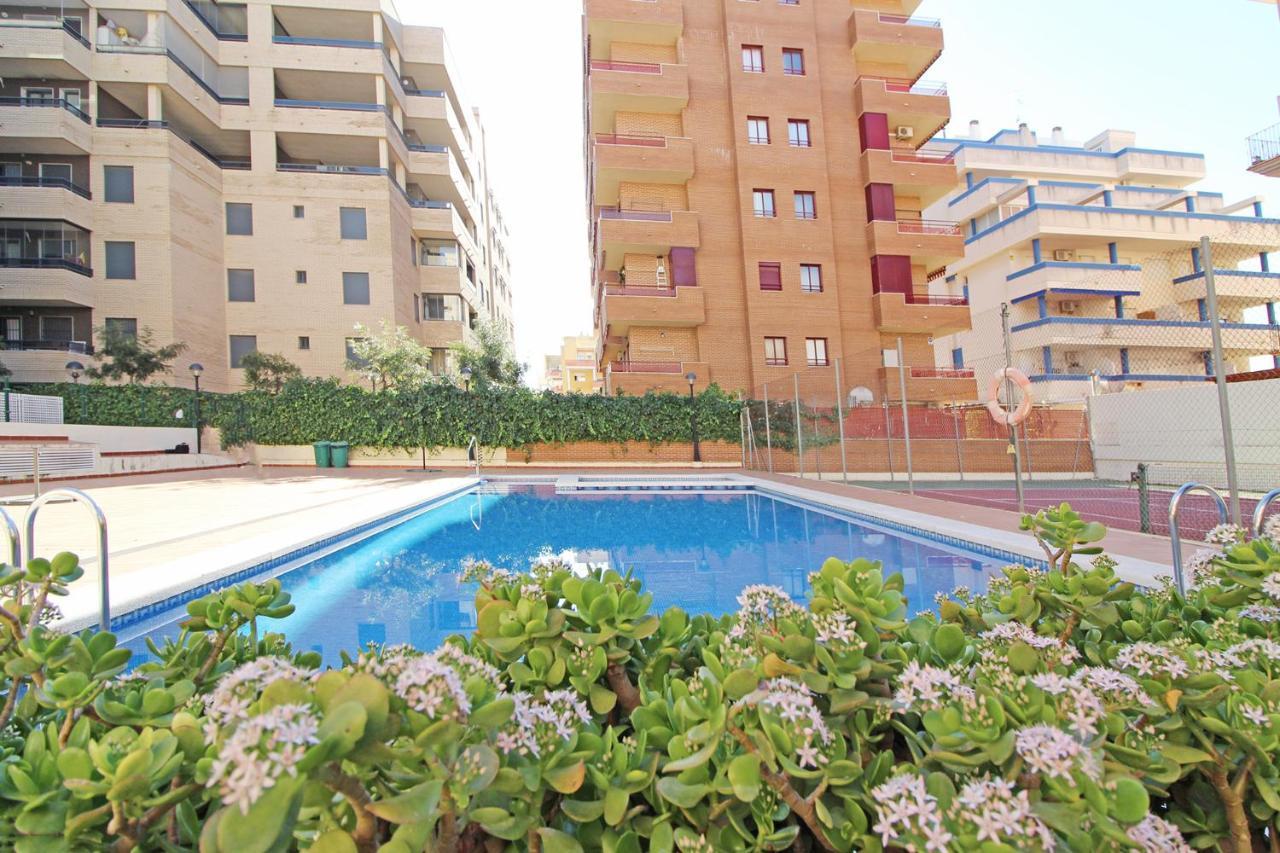Global Properties, Apartamento En La Playa De Канет-де-Беренгер Экстерьер фото